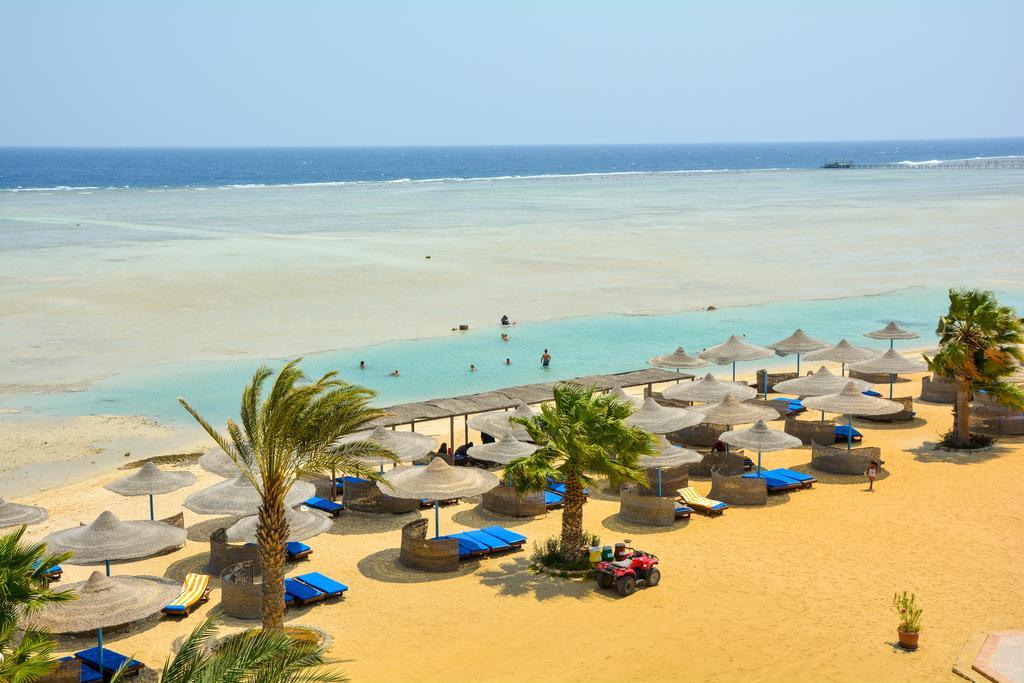 Blue Reef Red Sea Resort Marsa Alam Exterior photo